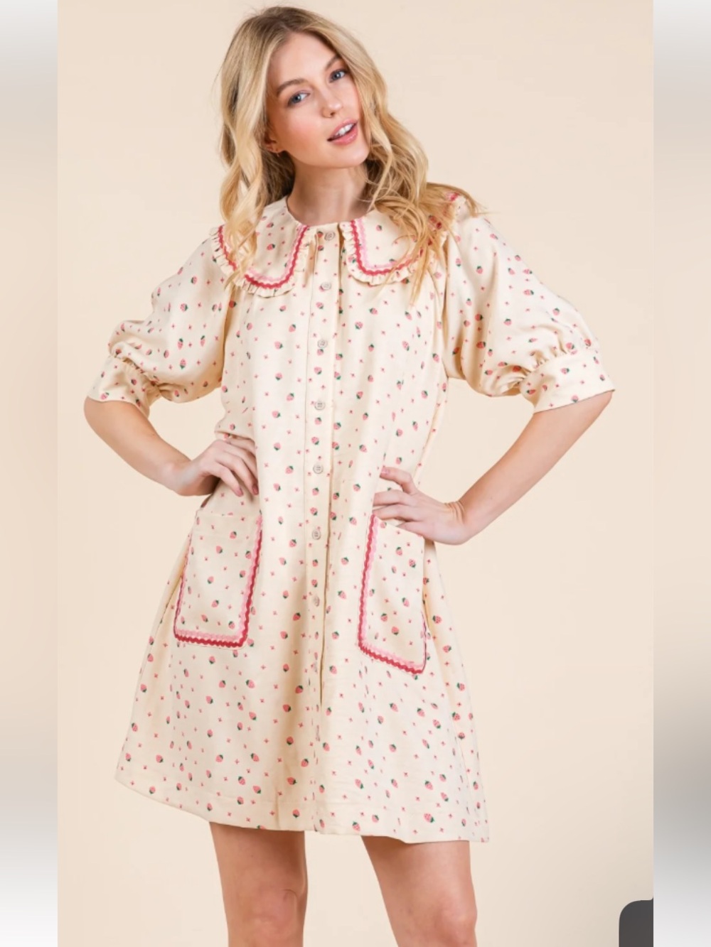 GeeGee Strawberry Dress